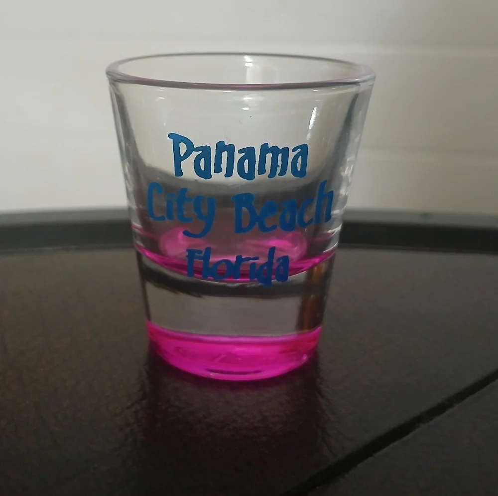 N/A vibrant pink